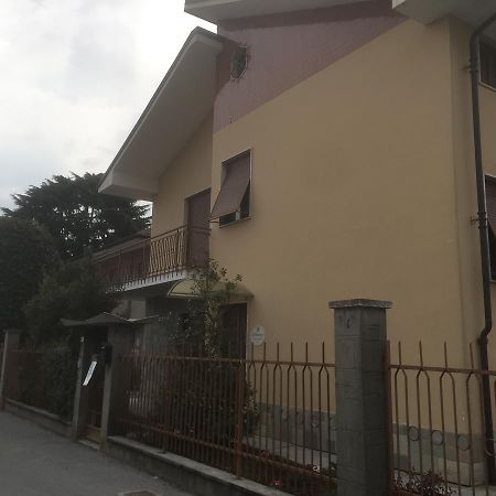 Casa Salice Apartamento Racconigi Exterior foto